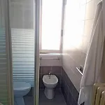 Pineapple House Apartment